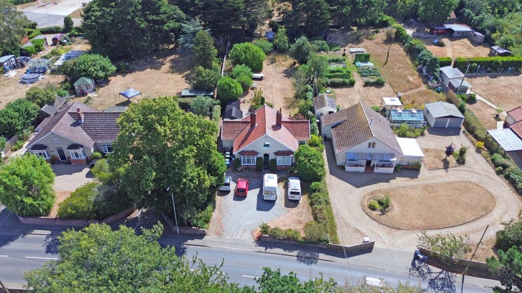 Main image of property: Aldeburgh Road, Aldringham, IP16