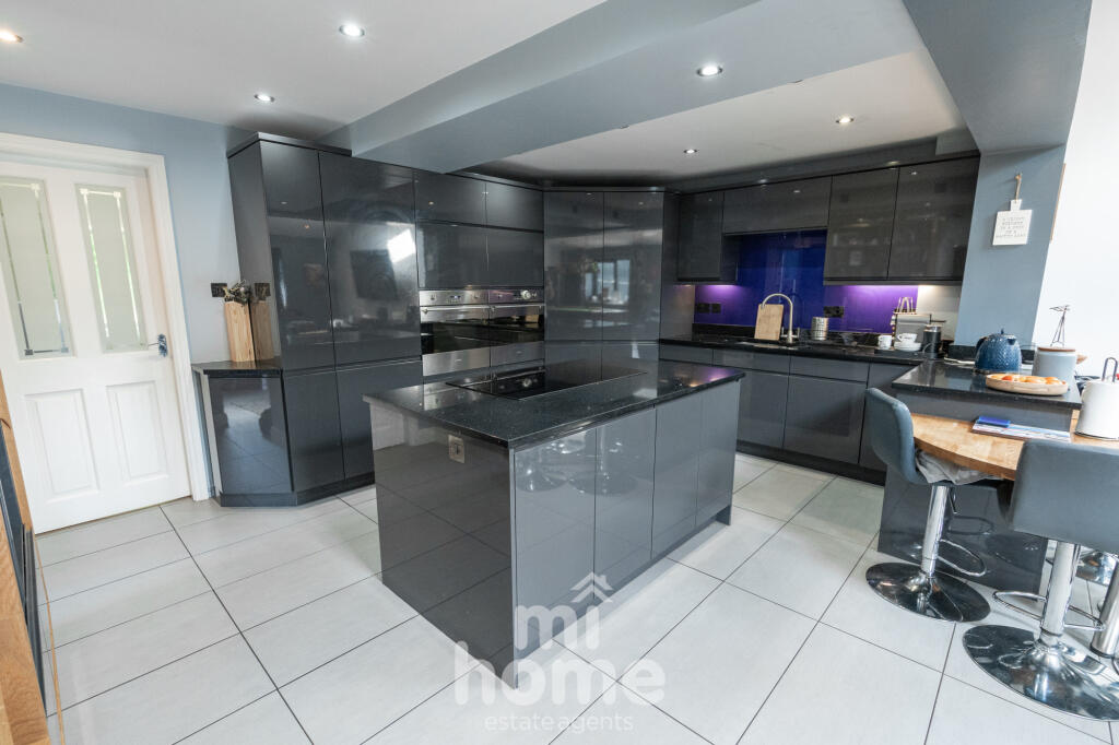 Foxwood Drive, Kirkham, Preston, PR4 - View 6
