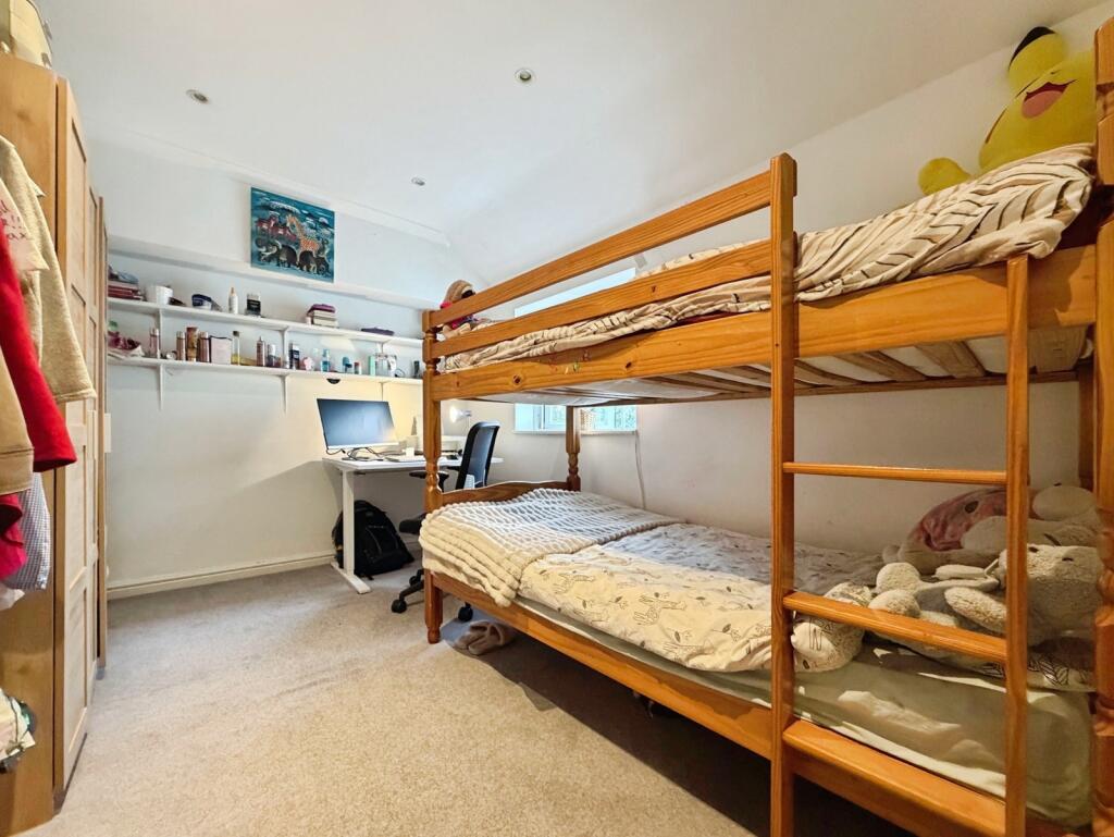 House in Rushmoor, North Camp, Farnborough - More