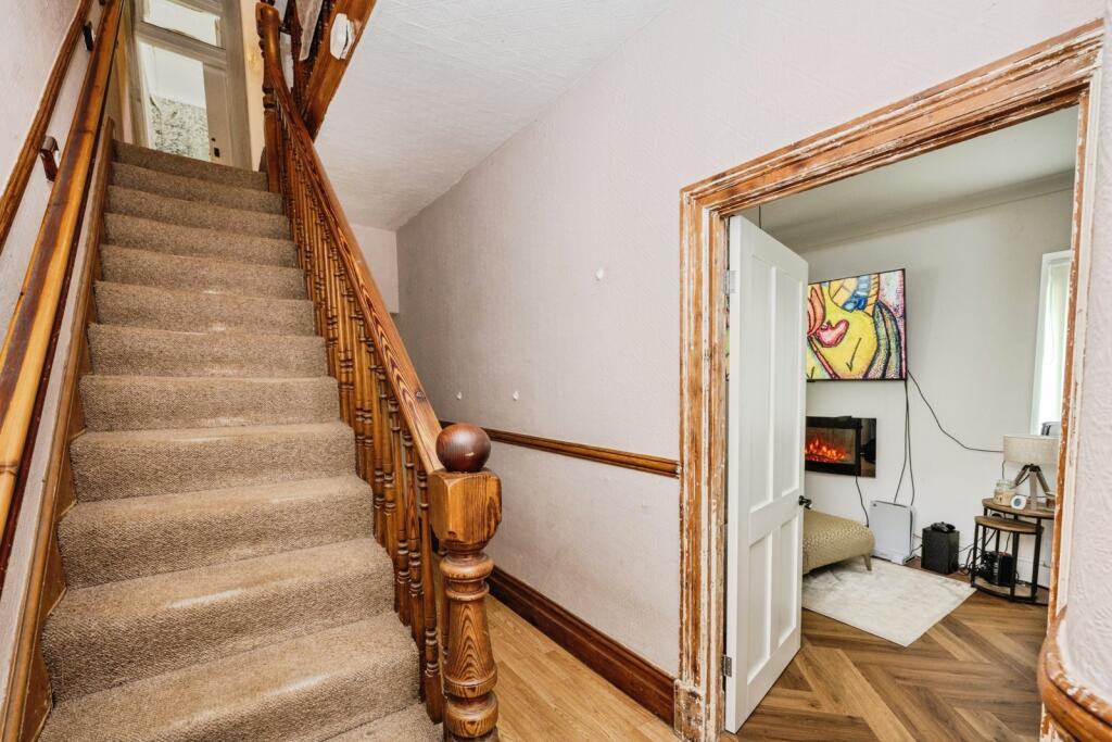 House in Pontarddulais - View 4