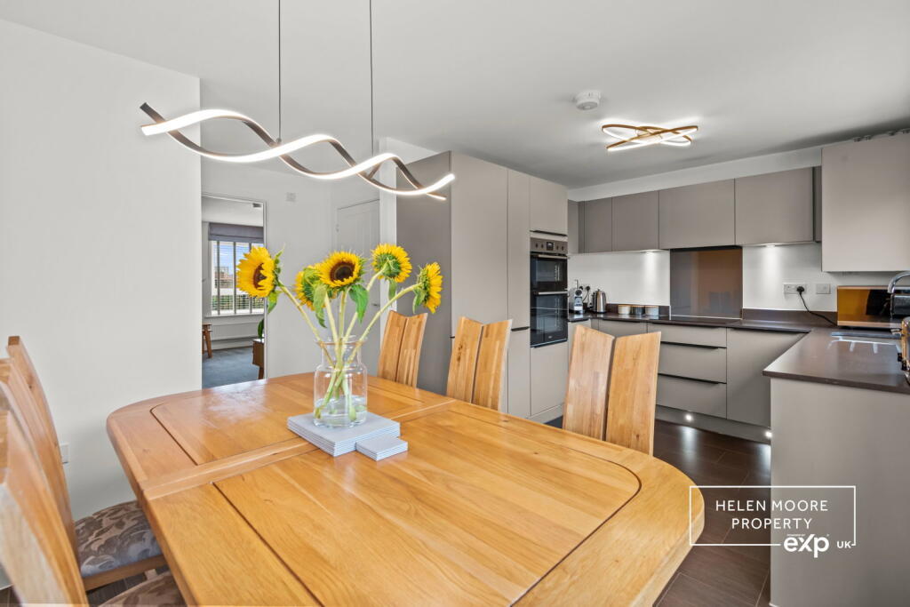 House in South Hams, Brixton - View 4