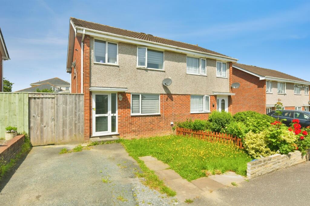 Main image of property: Swan Gardens, Plymouth