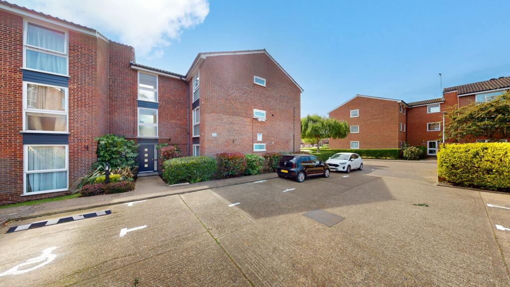 Main image of property: Aylsham Drive, Ickenham, Uxbridge,  UB10 8UJ