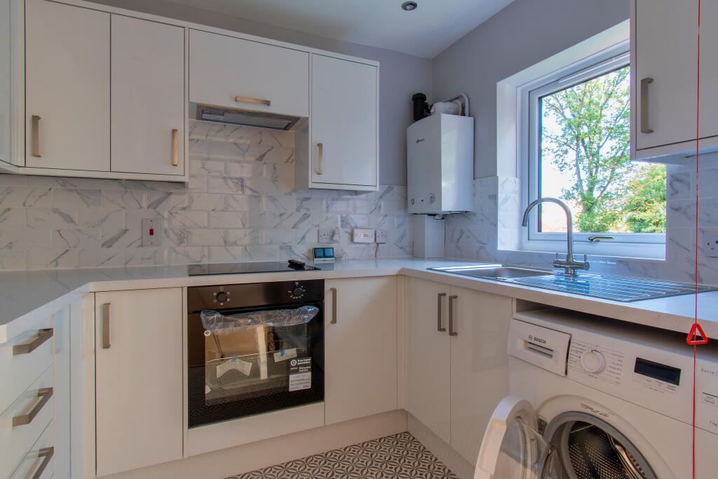 Kennet Court, Wokingham, Berkshire - View 4