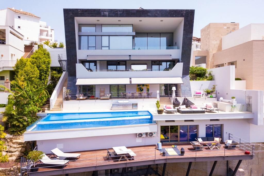 Main image of property: Andalucia, Malaga, Benahavis