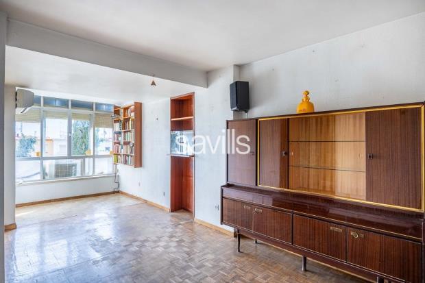 Main image of property: Bright Apartment With Excellent Potential Near Central Nervión, Centro, Sevilla