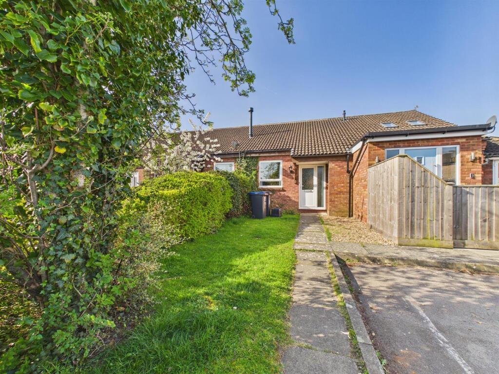 Main image of property: Bradbury Close, Chippenham