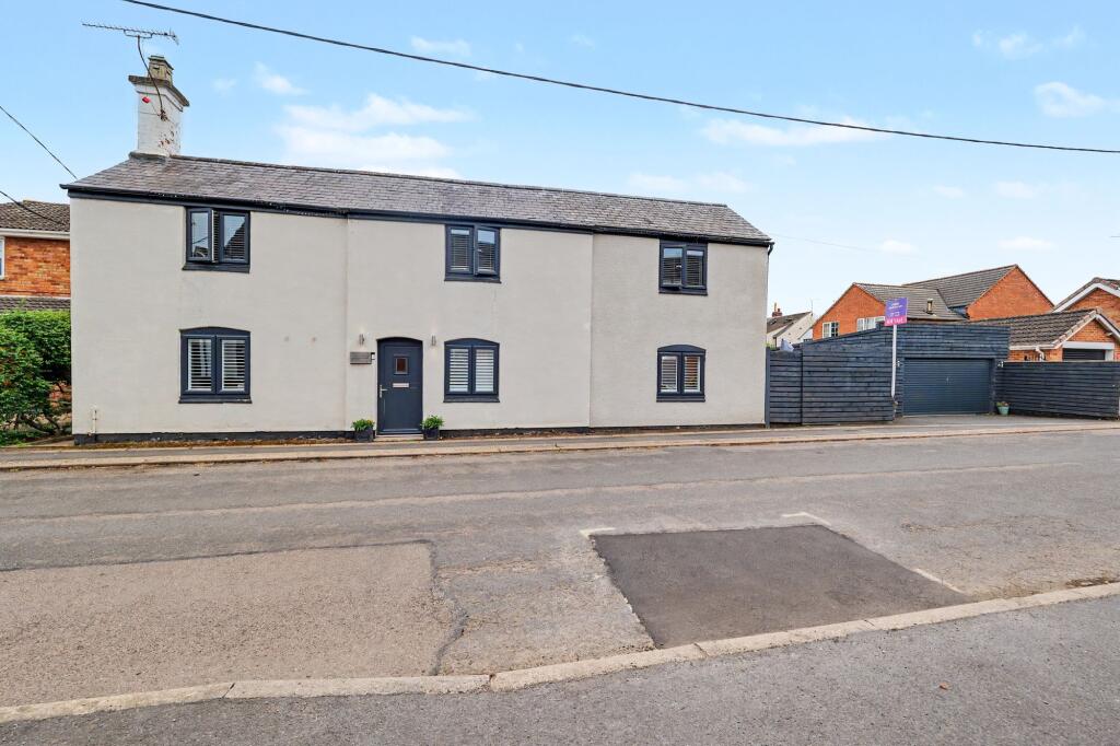 House in Leicester - View 5