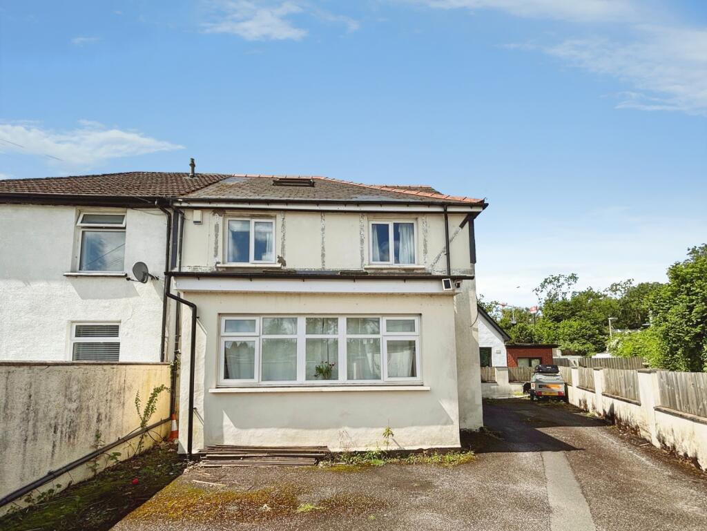Main image of property: Park Crescent, Whitchurch, Cardiff