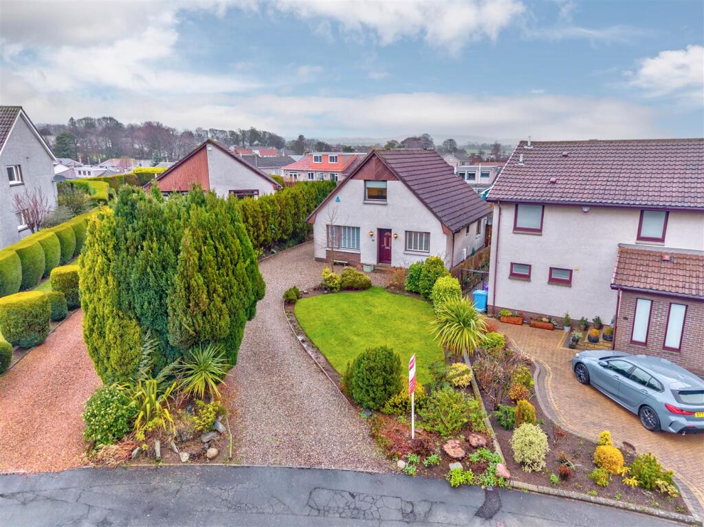 Main image of property: Travebank Gardens, Monifieth, Dundee