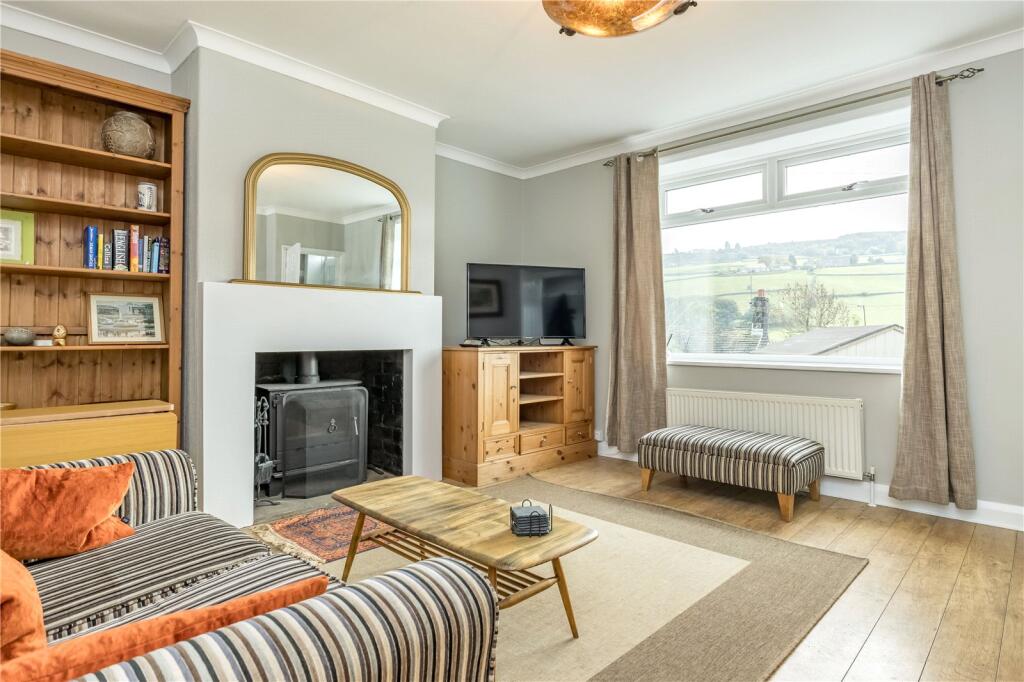 Fairfields Road, Hinchliffe Mill, Holmfirth, HD9 - View 2