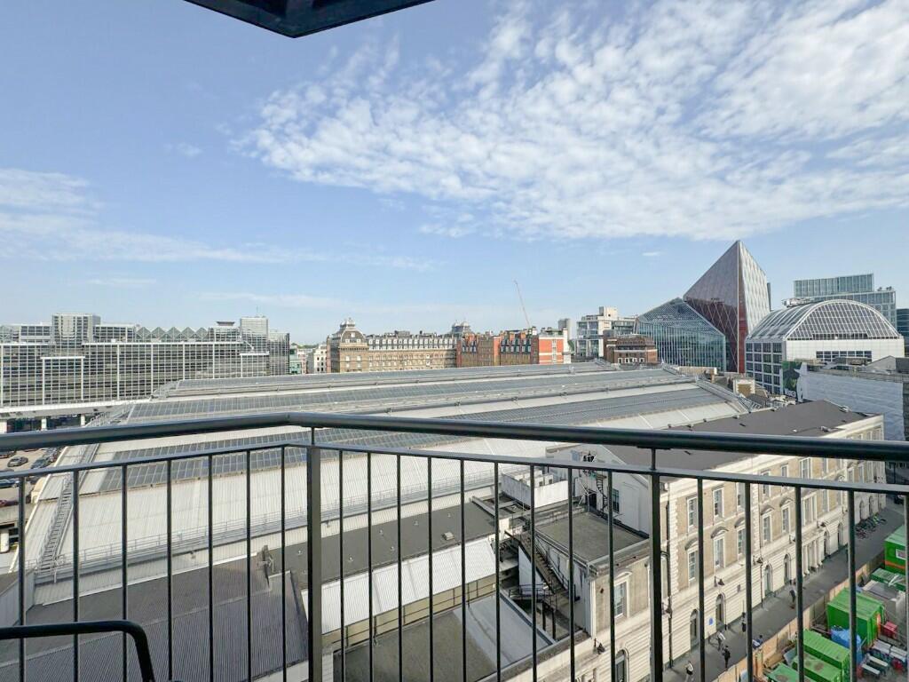 Apartment in London, City of Westminster - View 4