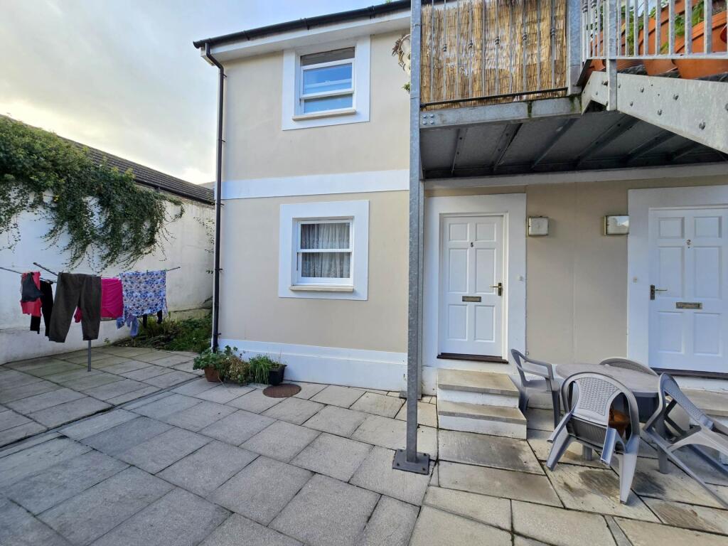 Mill Street, Bideford photo 2