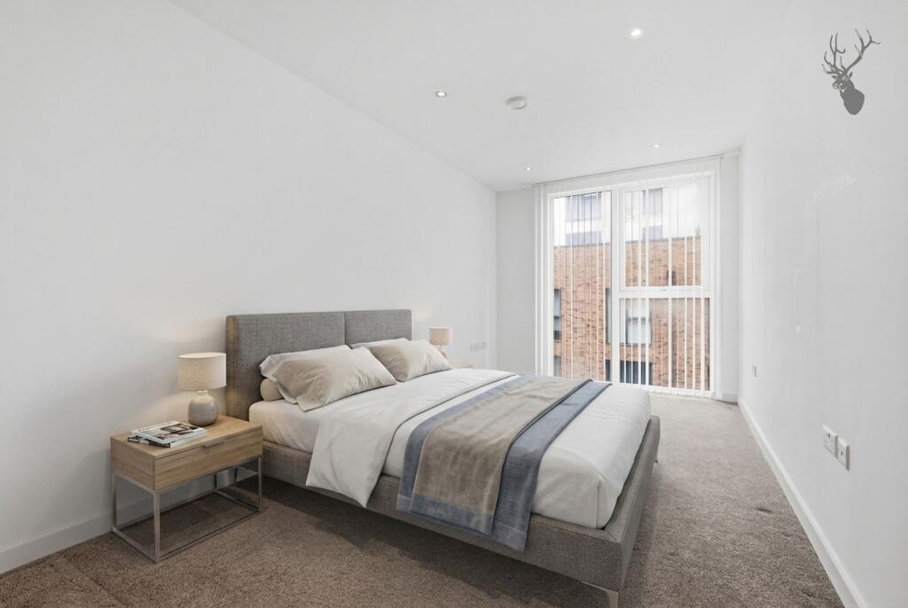 Apartment in London - View 5