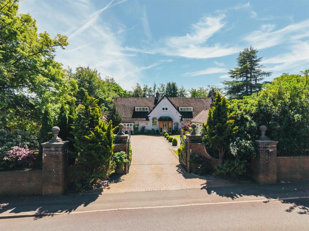 5-bed detached on Dore Road, Sheffield, £2,350,000