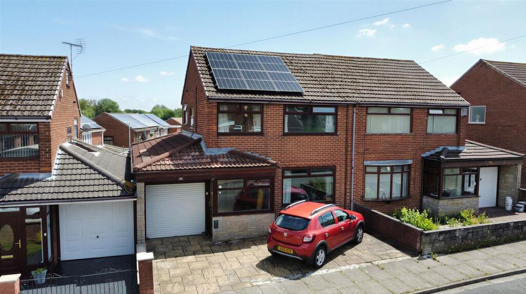 Main image of property: Peebles Avenue, St Helens