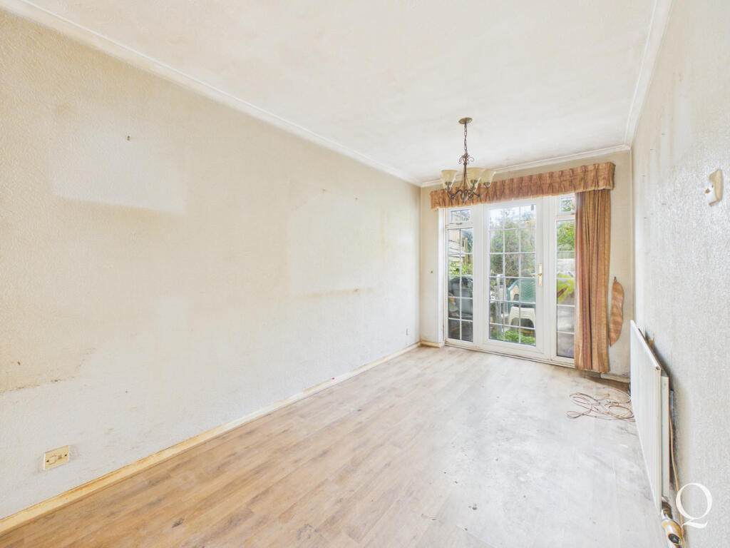House in Ferndown, Tricketts Cross - View 4