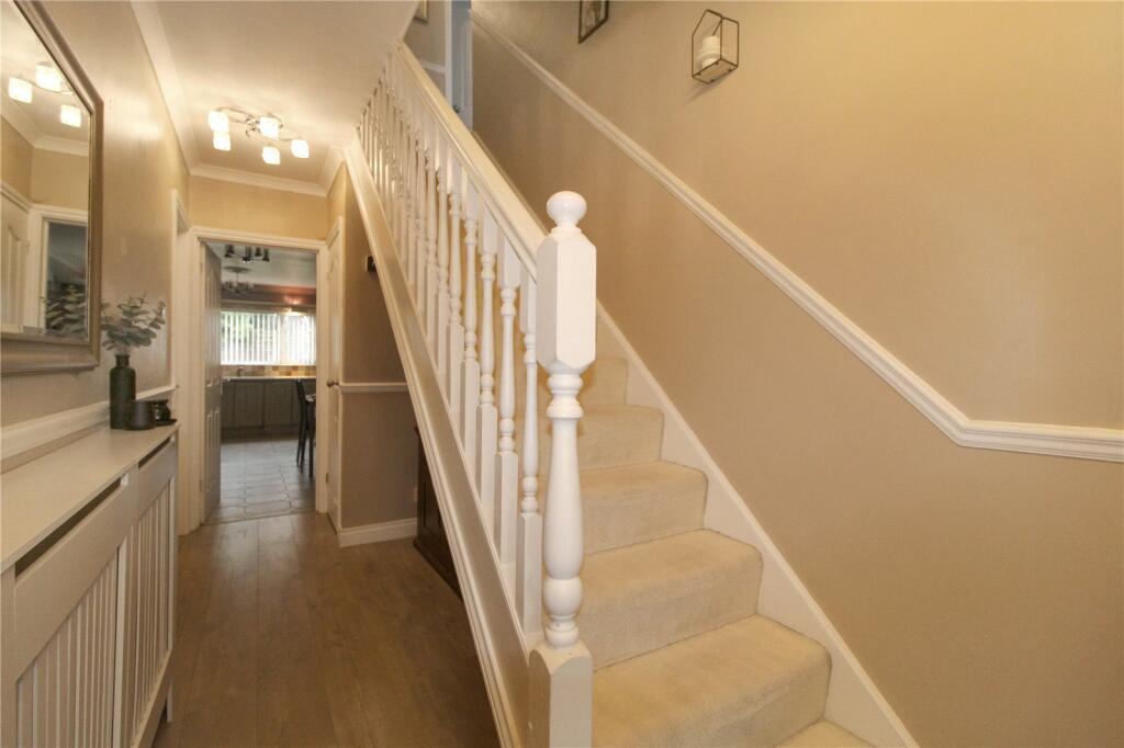 Bridgwater Drive, Westcliff-on-Sea, Essex, SS0 - View 5