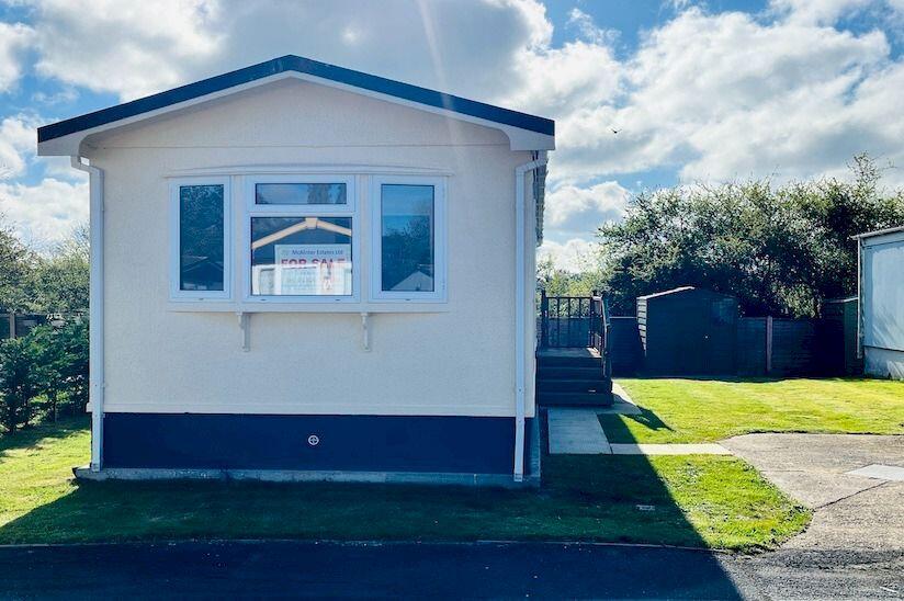 Two Bed Homeseeker Langdale Plus 40x12, The Compasses Park, Alfold, Cranleigh, Surrey, GU6 8HZ photo 3