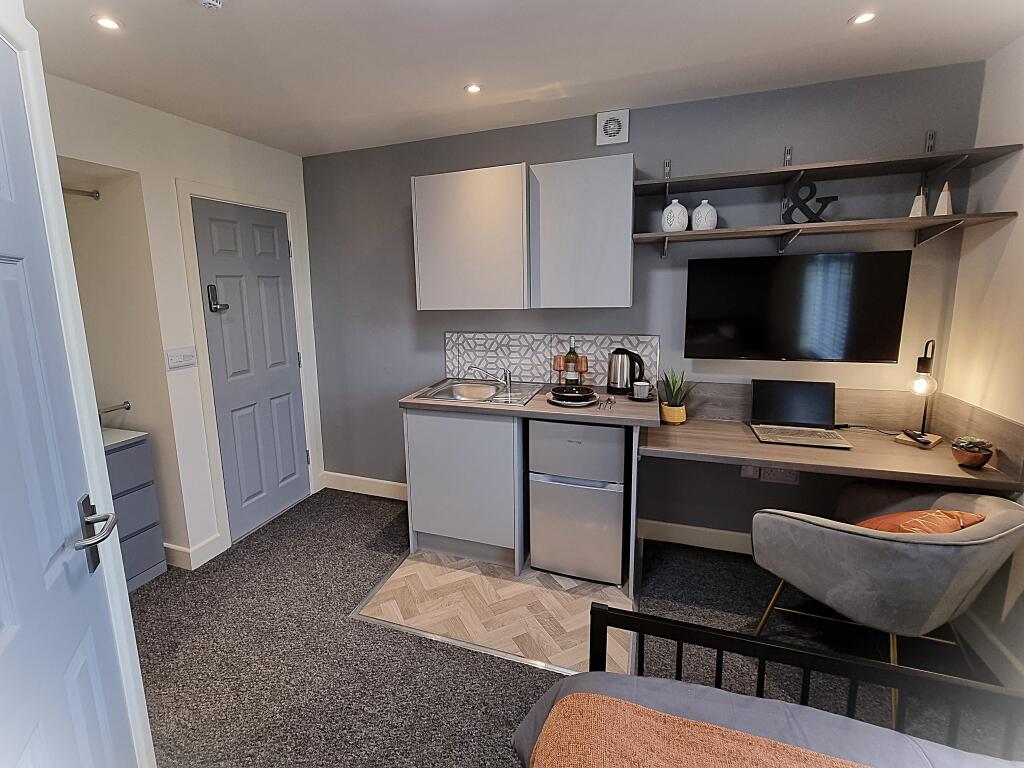 Apartment in Lincoln - More