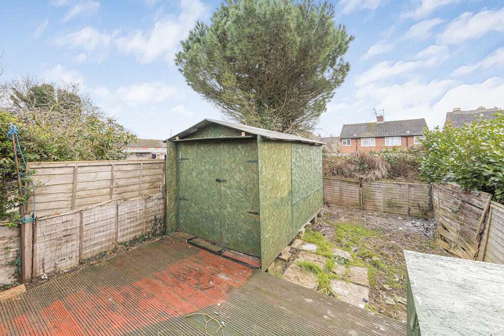 Walford Road, Uxbridge photo 3