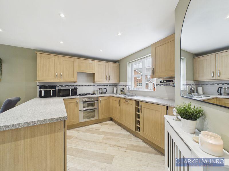 Lismore Gardens, Thornaby - View 4