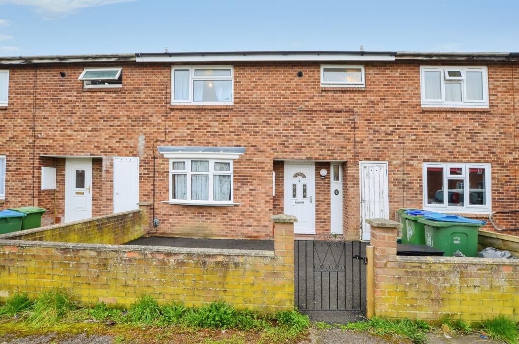 Main image of property: Helford Close, Aylesbury