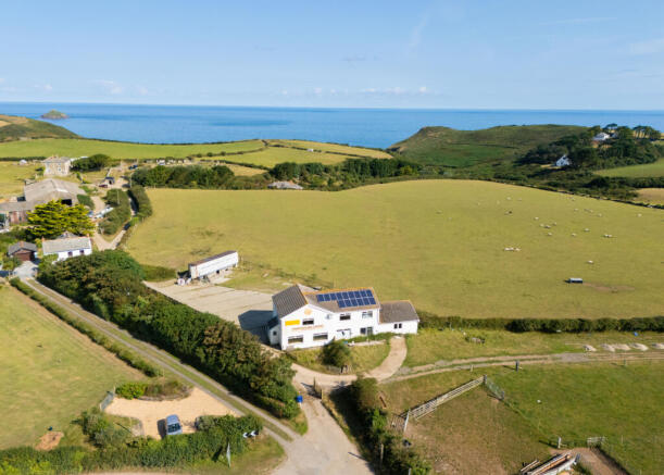 Porteath Bee Centre