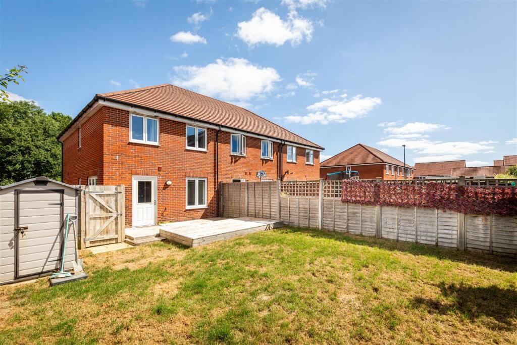 Pierce Place, Hurstpierpoint photo 4