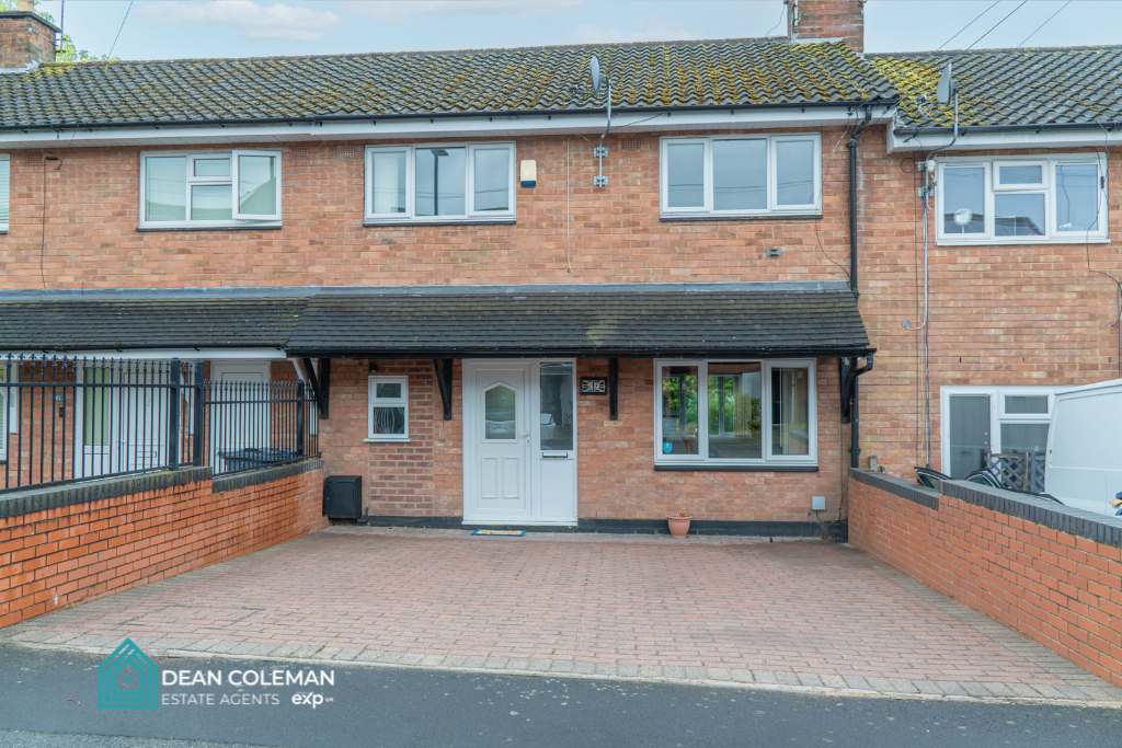 Main image of property: Grange Farm Drive, Kings Norton, B38 8EG