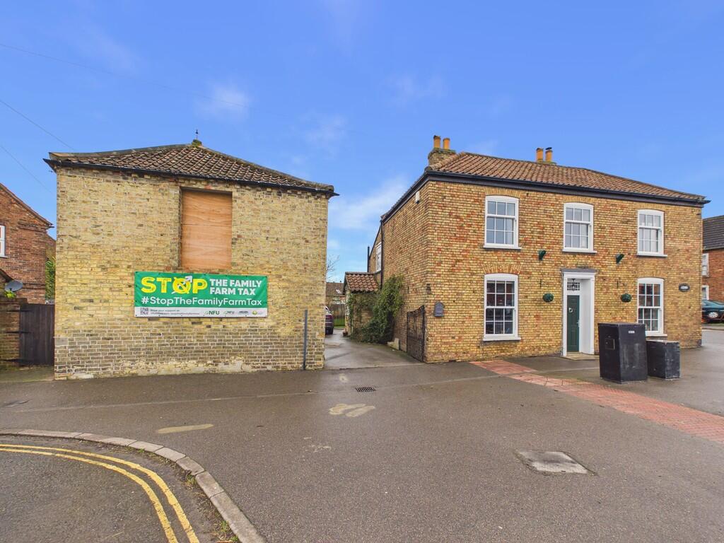 Main image of property: Lincoln Road, Wragby