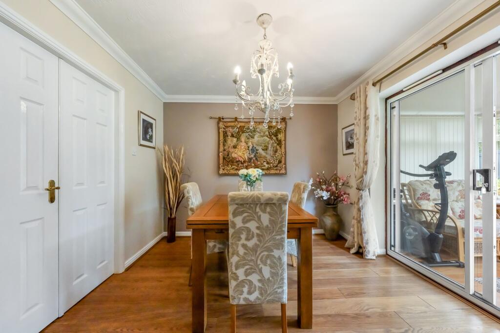 House in Ewloe, Aston Park, Hawarden - View 4
