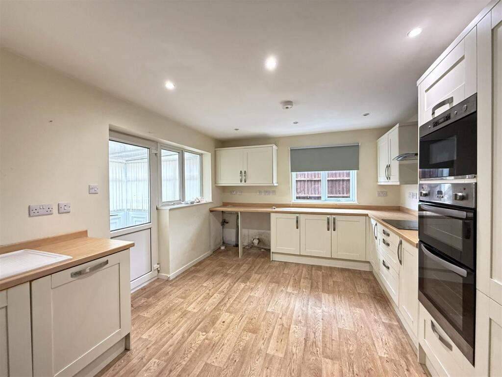 House in Shrewsbury - View 3