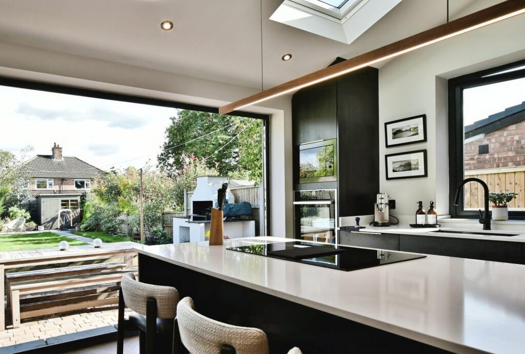 House in Wilmslow, Fulshaw Park - More