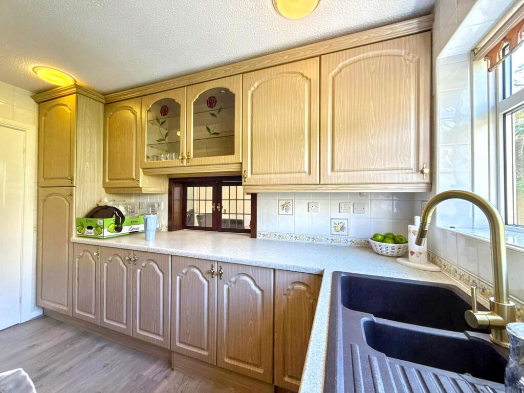 Valley View, Fatfield, Washington, Tyne and Wear, NE38 8SL - More