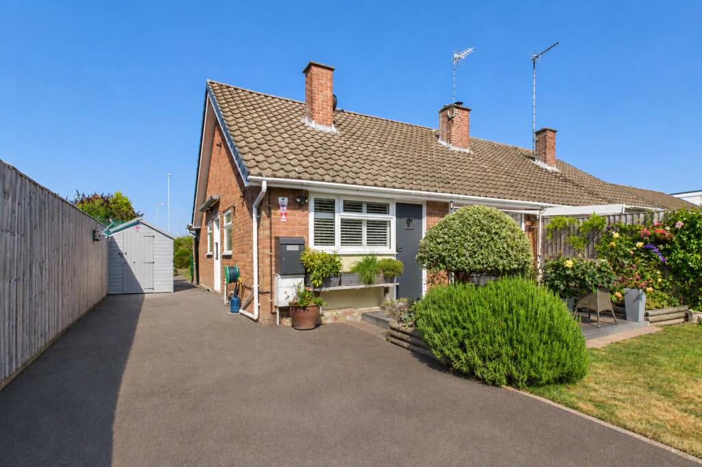 Main image of property: Derwent Drive, Swindon, Wiltshire, SN2