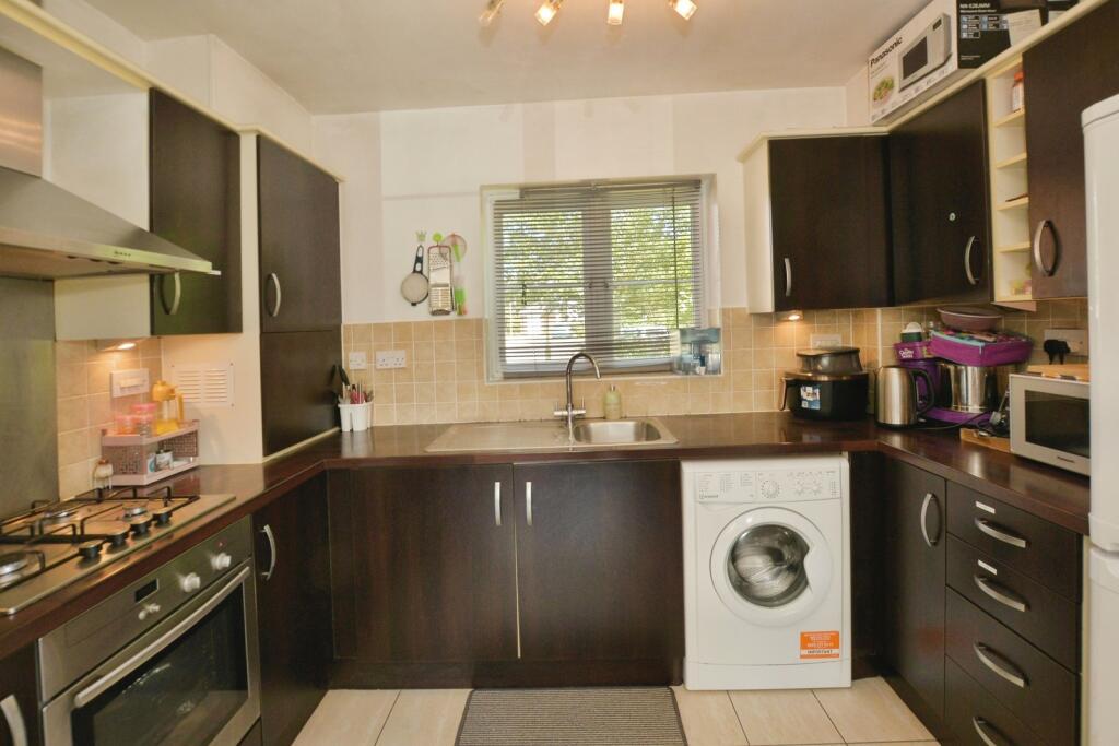 Apartment in Tonbridge - View 4