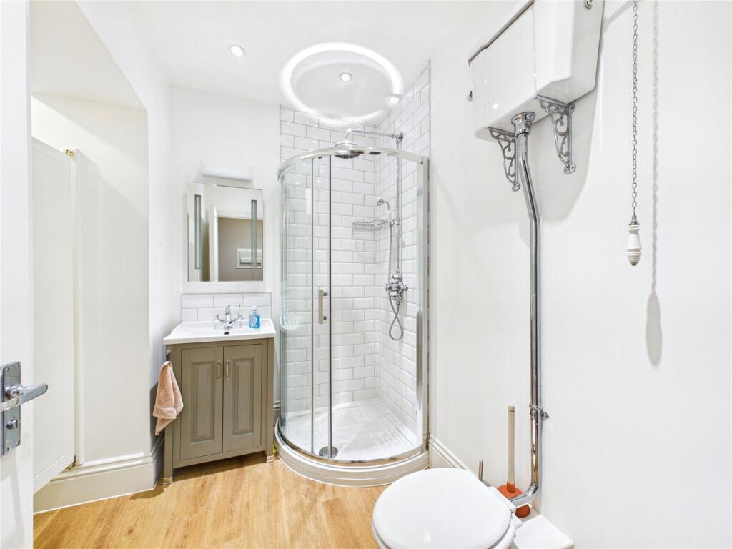 Apartment in Ipswich, Ribbans Park, California - More