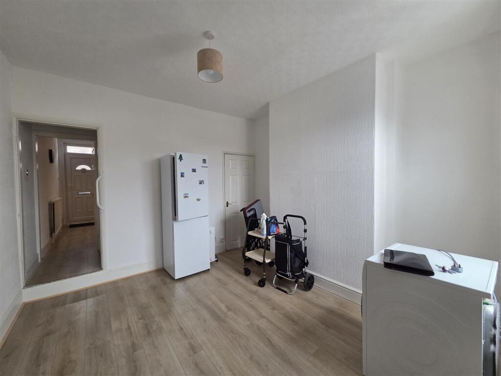 Bishop Street, Sutton-In-Ashfield photo 3