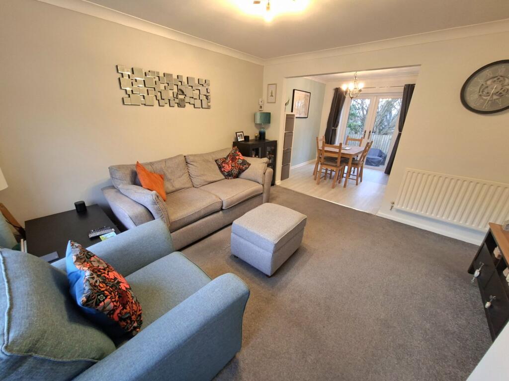 Wood Royd Road, Deepcar, S36 photo 2