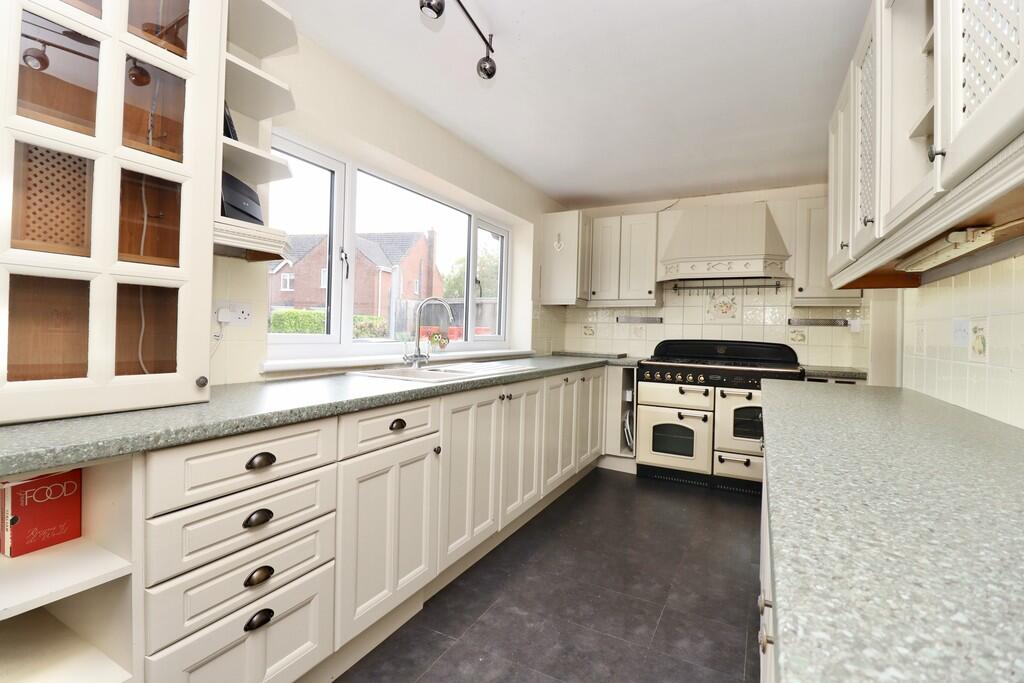 Brigg Road, South Kelsey, Market Rasen photo 3