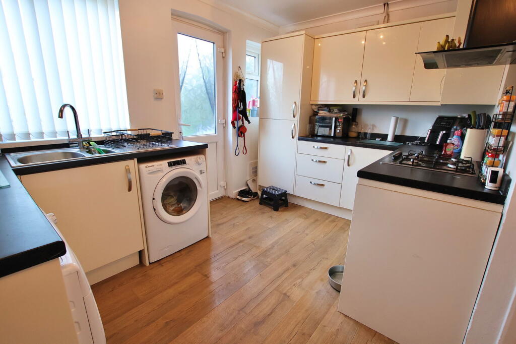 House in Northampton, West Northamptonshire - View 4