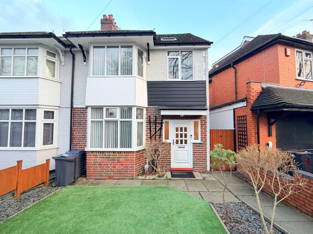 Main image of property: Brandwood Road, Birmingham, B14 6BH