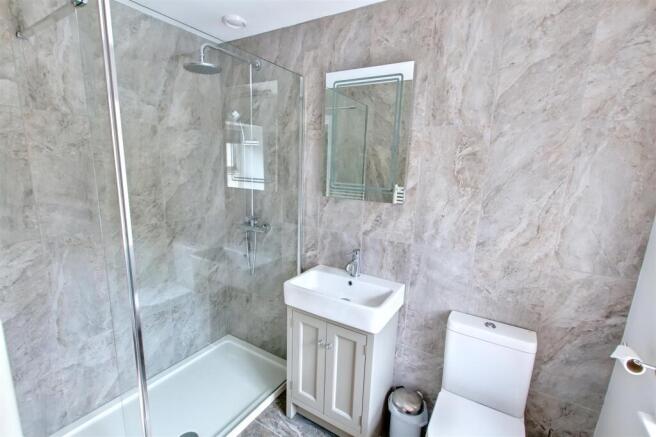 Farmhouse Dolphin Room En-suite