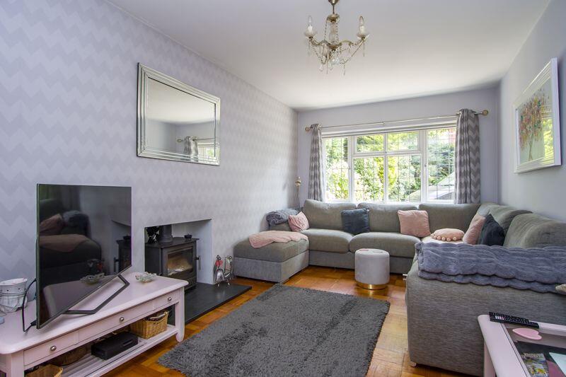 5 bed detached - Westbourne Road, Penarth image 2