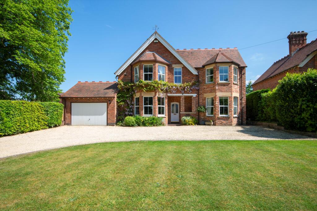 Main image of property: Station Road, Churchdown, Gloucestershire, GL3