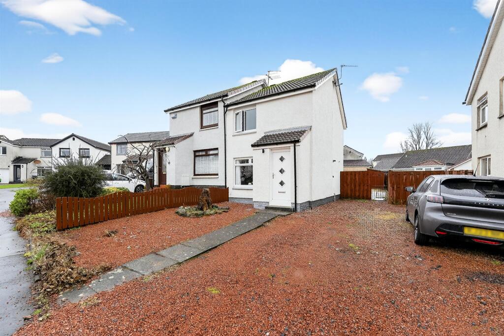 Main image of property: Sorn Place, Galston