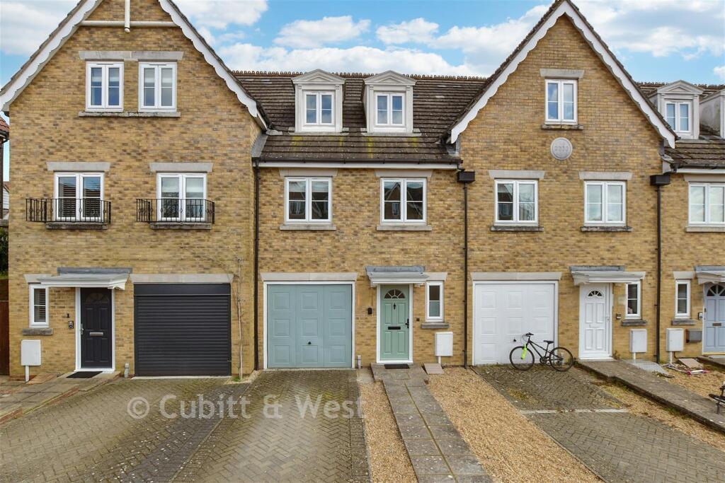 Main image of property: Cobbetts Mews, Pulborough, West Sussex