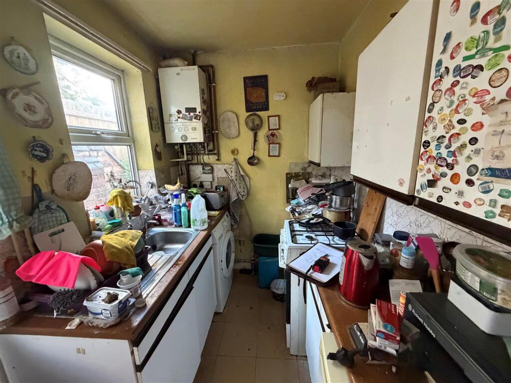 House in Leicester - View 5
