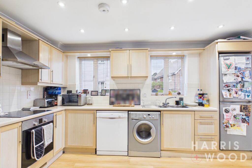Apartment in Chelmsford - View 3